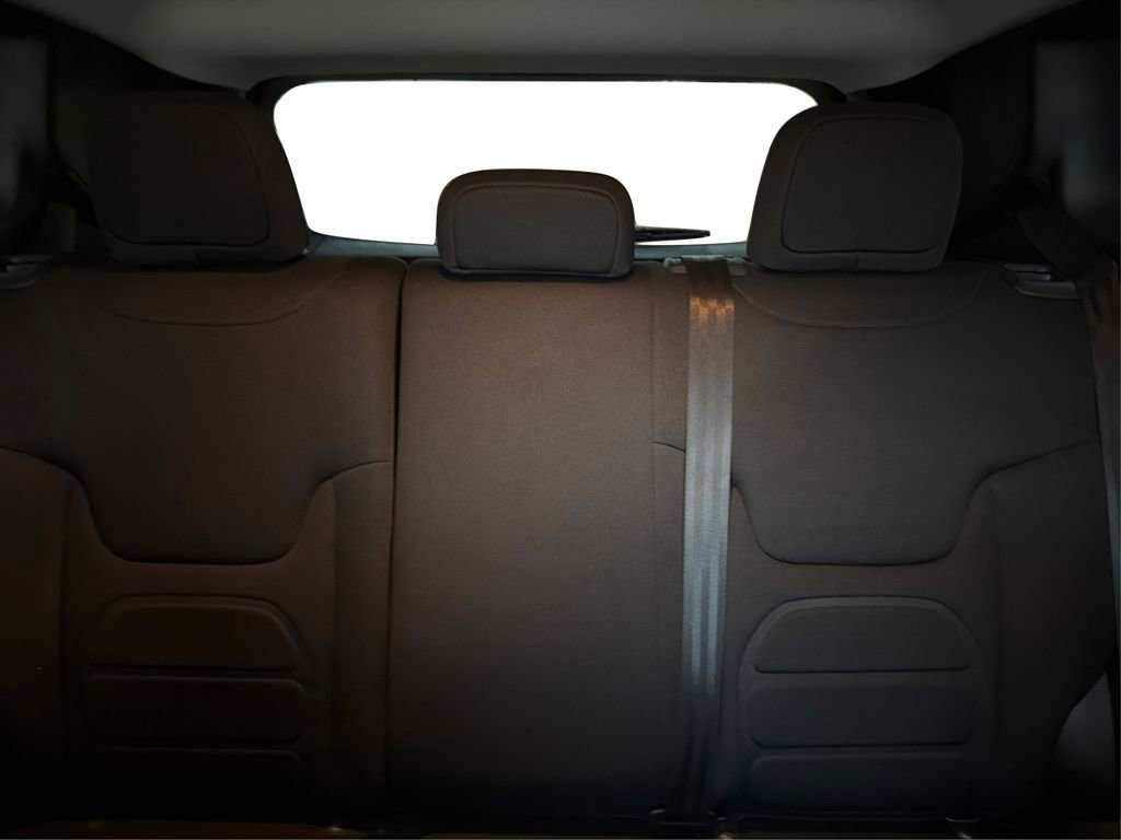 Used 2022 Jeep Renegade Latitude image 15