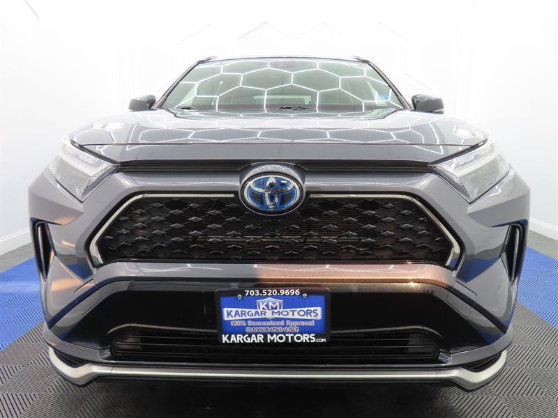 Used 2023 Toyota RAV4 XSE AWD/4WD image 3
