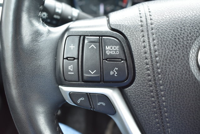 Used 2019 Toyota Highlander Limited AWD/4WD image 27