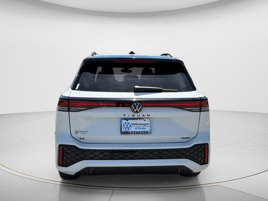 New 2026 Volkswagen Tiguan SE R-Line AWD/4WD image 6