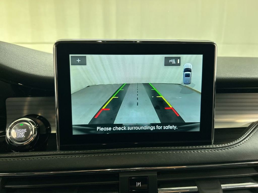 Used 2022 Lincoln Corsair AWD w/ Equipment Group 101A image 15