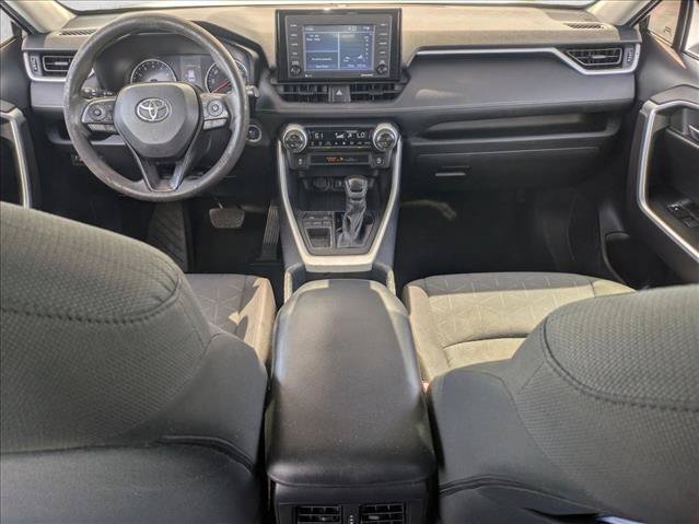 Used 2020 Toyota RAV4 XLE FWD image 15