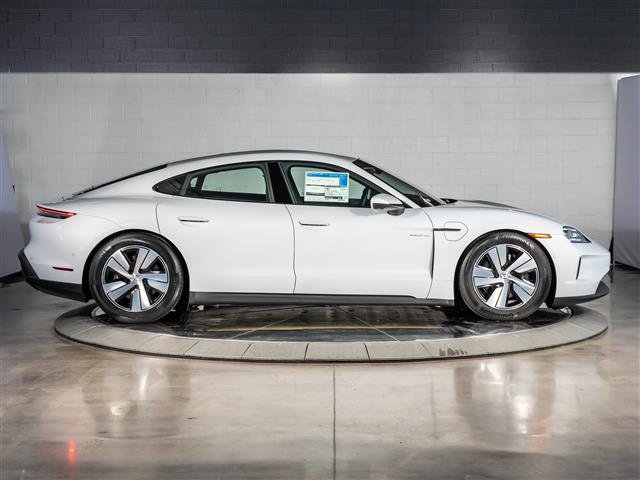 New 2026 Porsche Taycan AWD/4WD image 8
