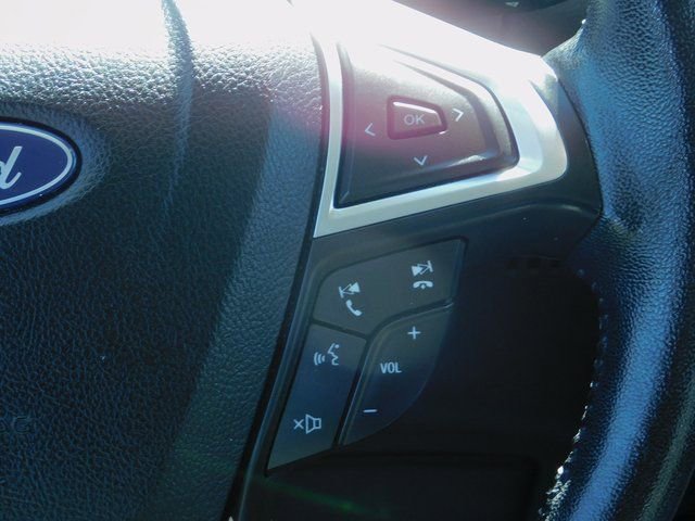 Used 2023 Ford Edge SEL image 16