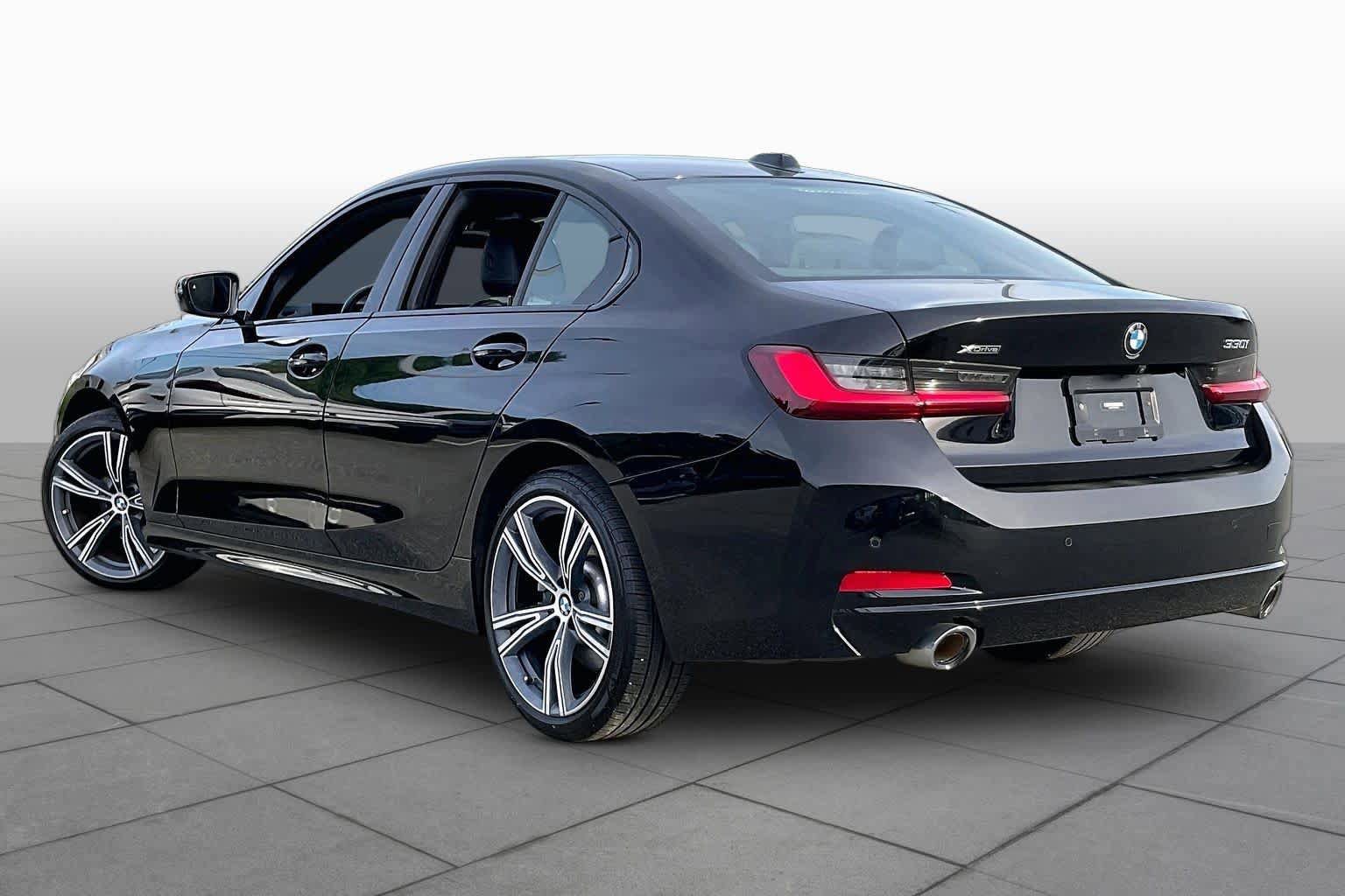 Certified 2023 BMW 330i xDrive Sedan w/ Driving Assistance Package AWD/4WD image 10