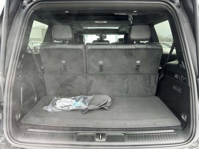 New 2026 Jeep Grand Wagoneer Limited w/ Premium Group II image 7