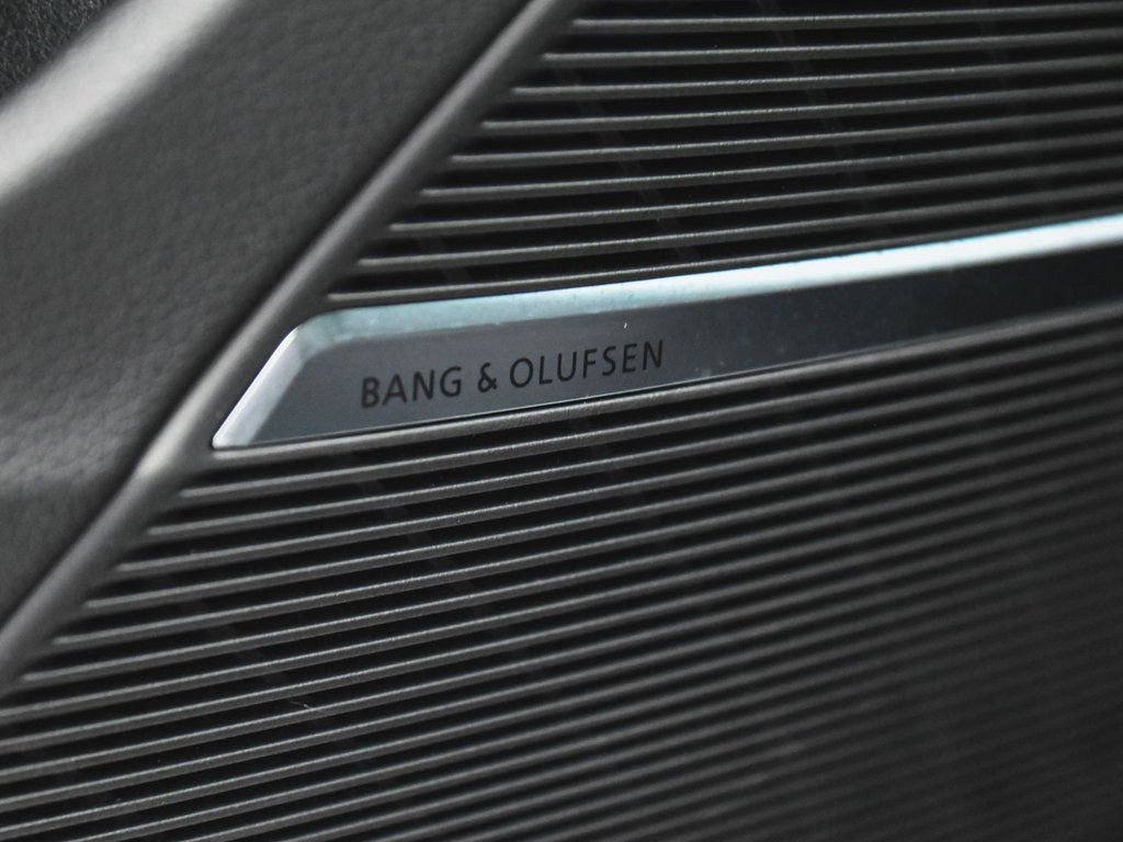 Used 2024 Audi SQ8 Premium Plus image 11