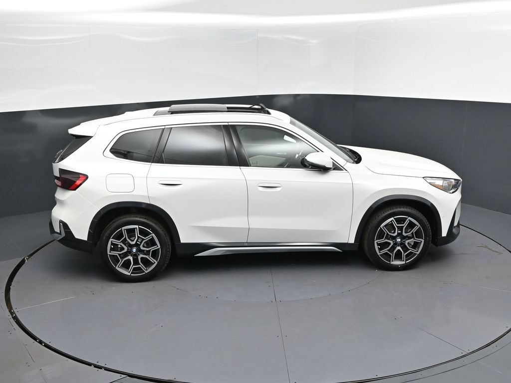 New 2026 BMW X1 xDrive28i w/ Technology Package AWD/4WD image 35