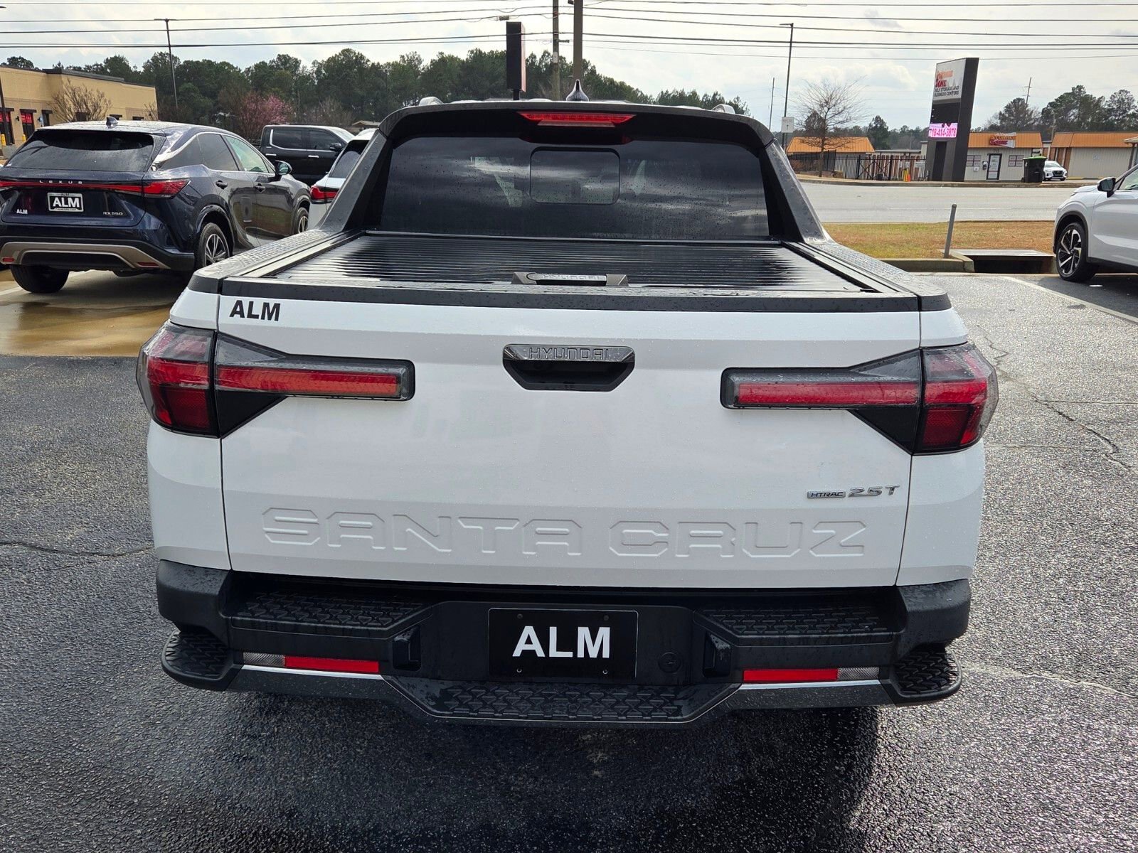 Used 2022 Hyundai Santa Cruz Limited image 10