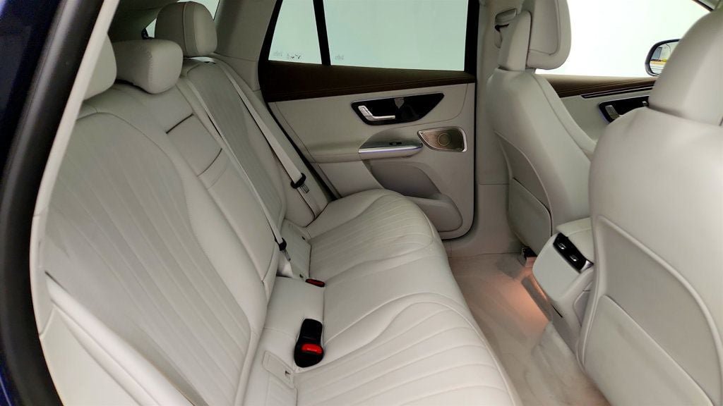 Used 2023 Mercedes-Benz EQE 350+ SUV image 21