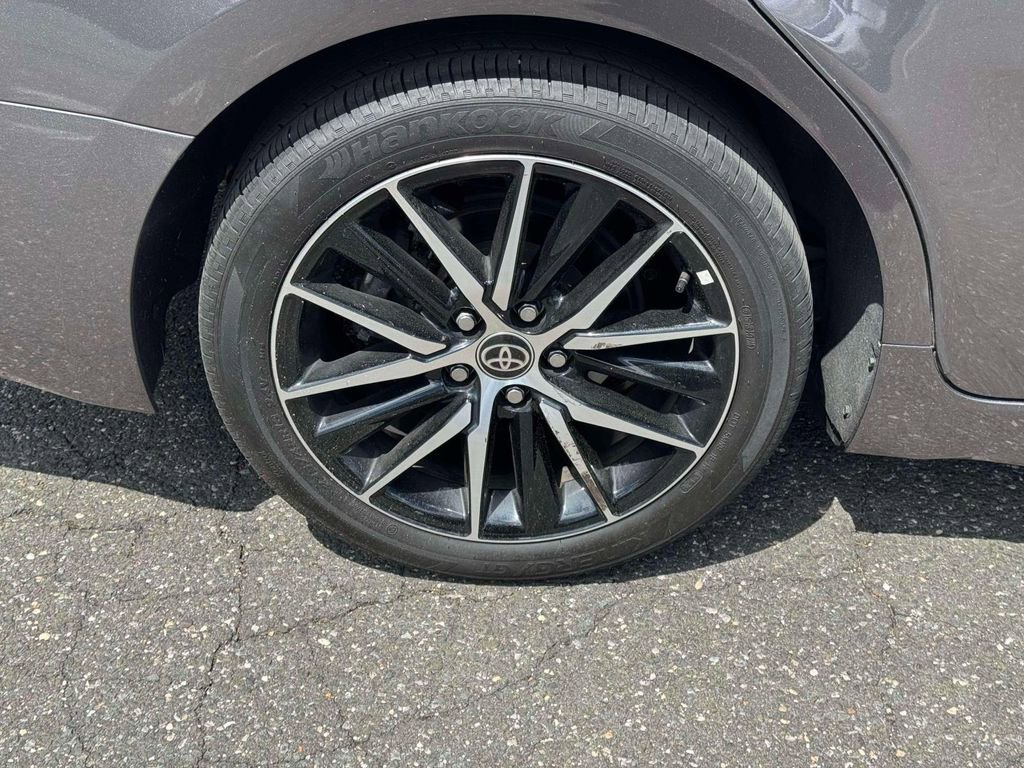 Used 2023 Toyota Camry SE AWD/4WD image 10