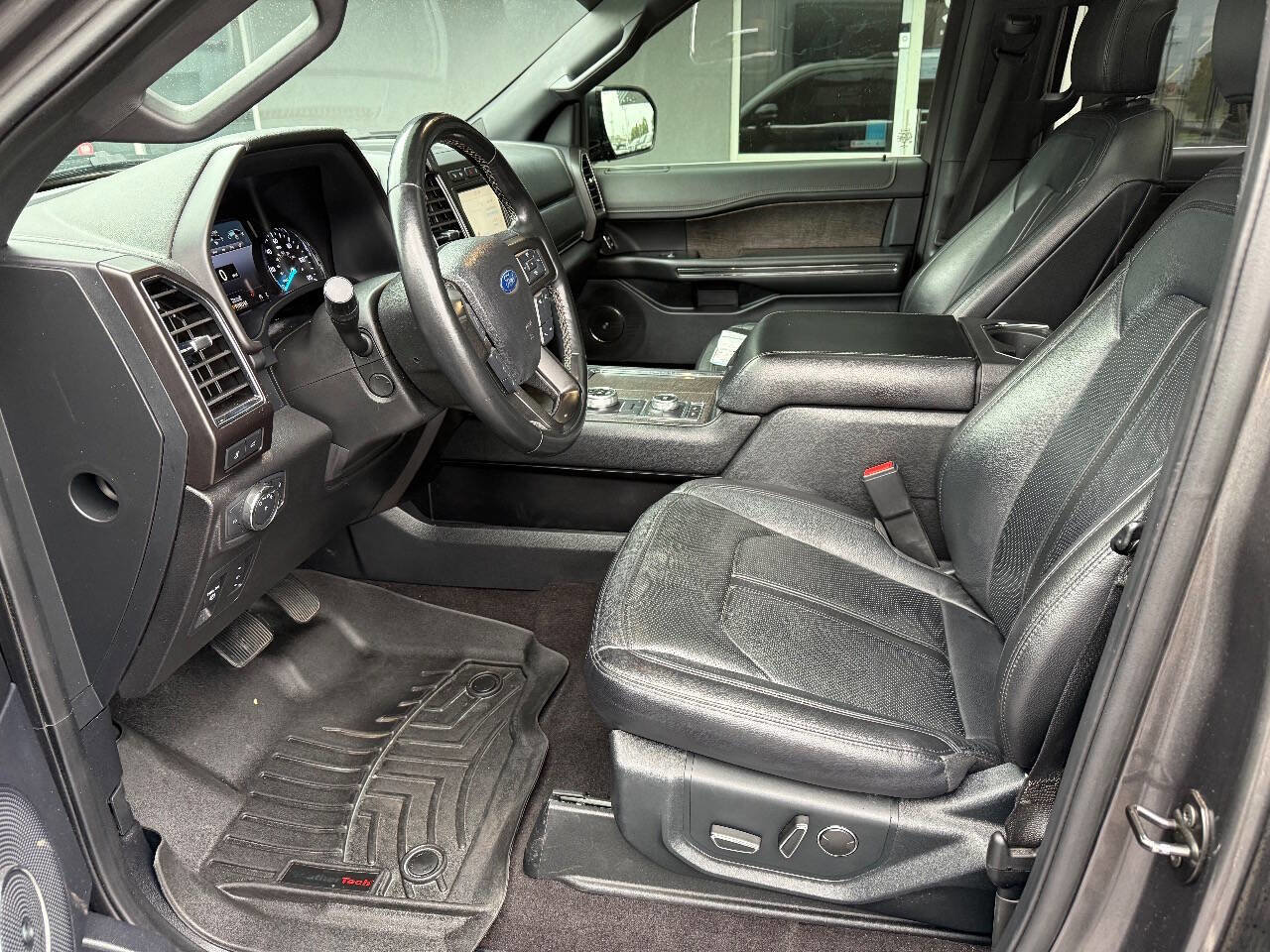 Used 2020 Ford Expedition Limited w/ Equipment Group 302A image 18