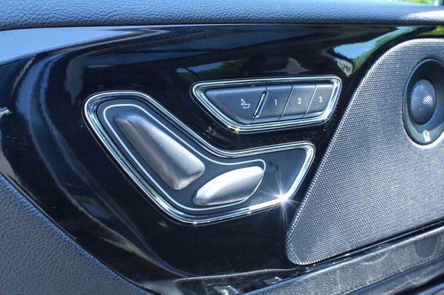 Used 2020 Lincoln Aviator Reserve w/ Equipment Group 201A AWD/4WD image 11