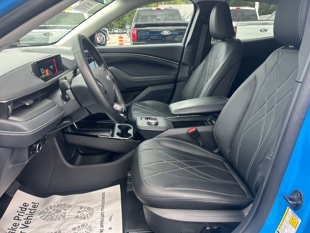 Used 2024 Ford Mustang Mach-E Select image 11