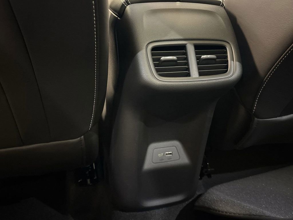 New 2025 Buick Envision Sport Touring image 26