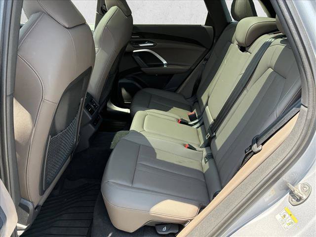 Used 2025 Audi Q5 Prestige AWD/4WD image 13