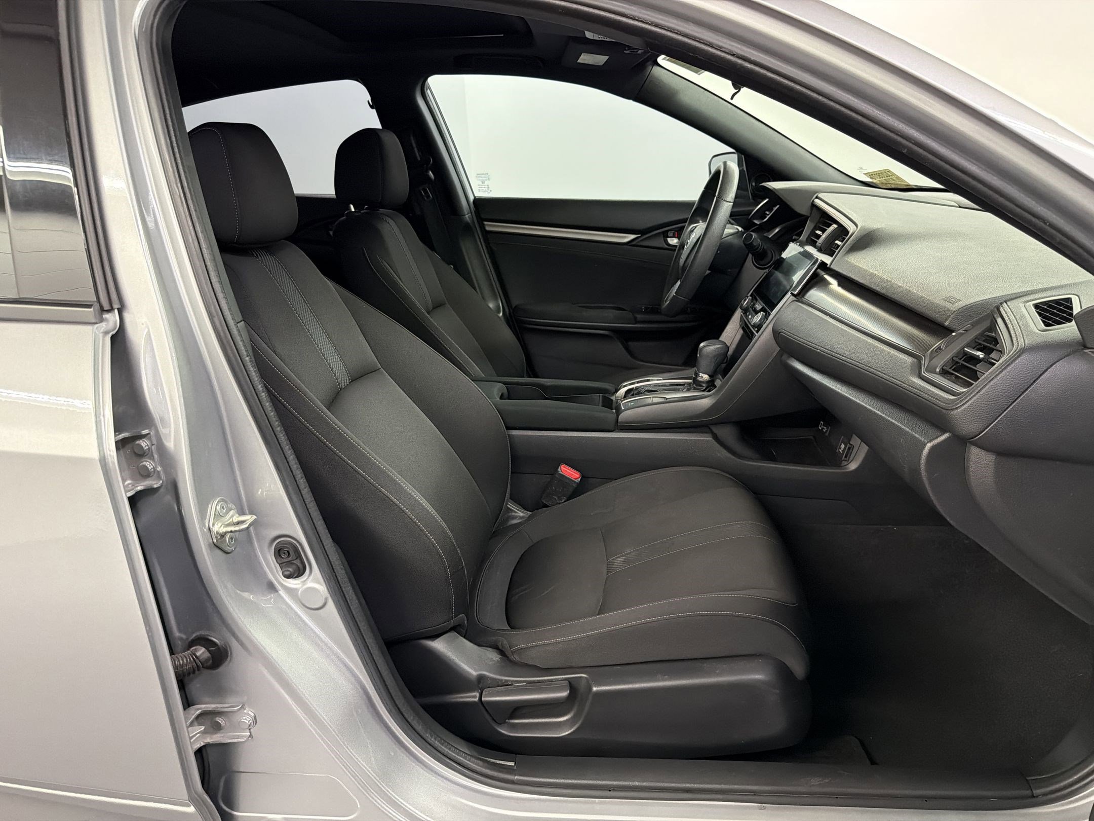 Used 2018 Honda Civic EX image 29