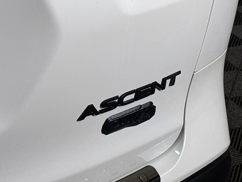 Used 2025 Subaru Ascent Onyx Edition w/ Onyx Package image 23