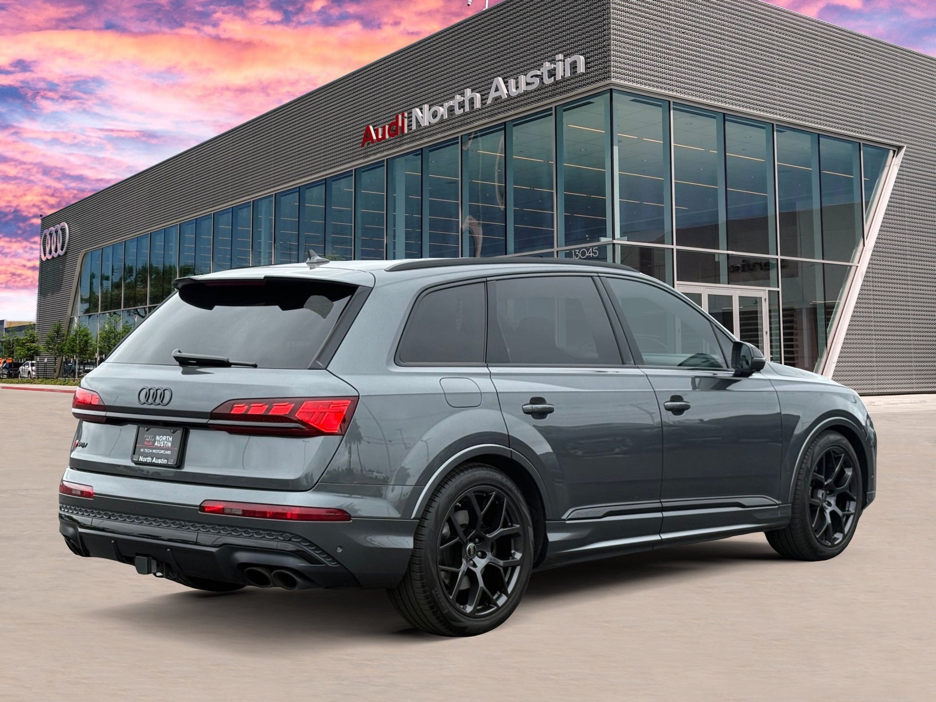 Certified 2025 Audi SQ7 Prestige w/ Prestige Package AWD/4WD image 7