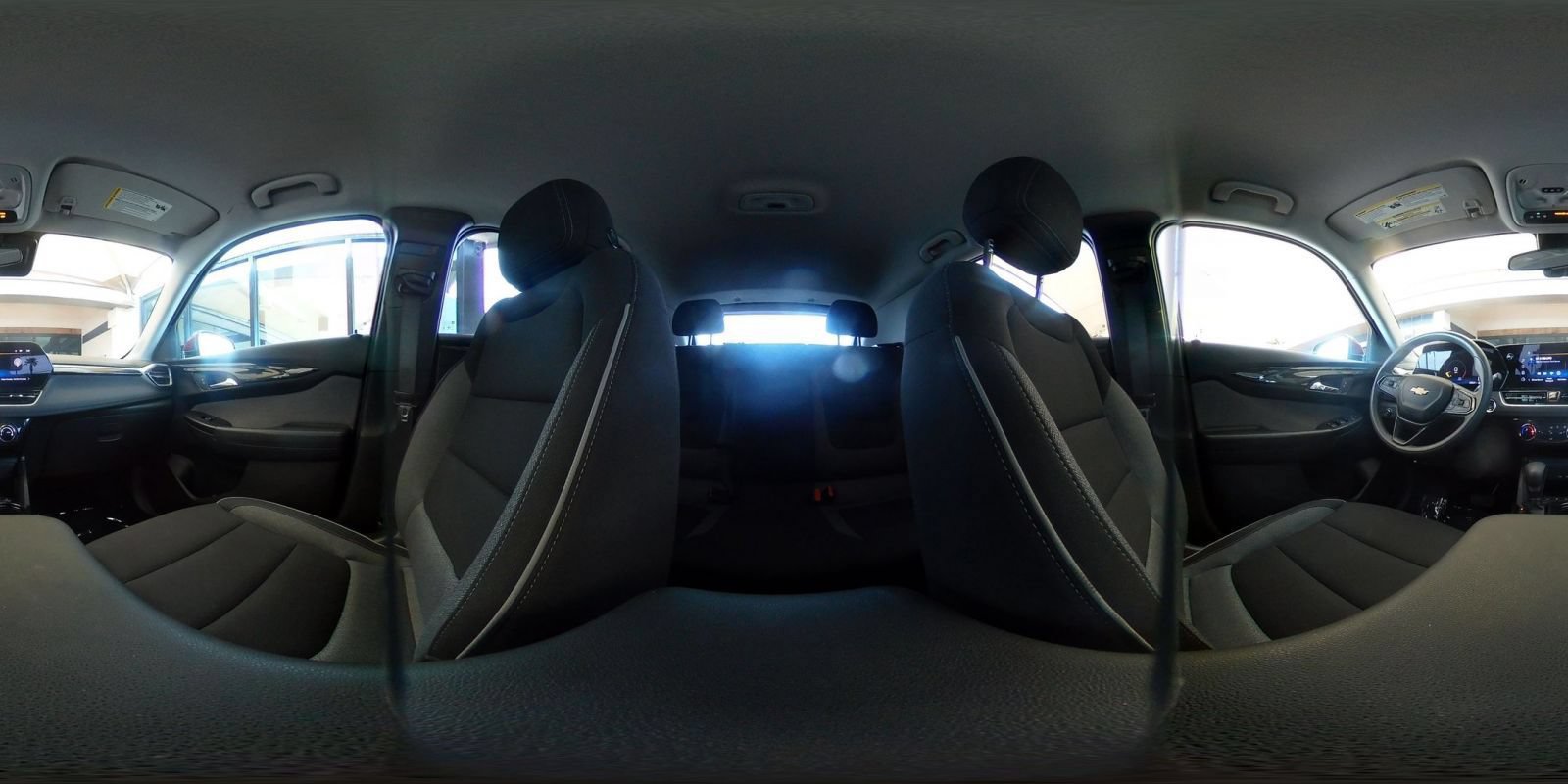 Used 2025 Chevrolet TrailBlazer LT FWD image 40