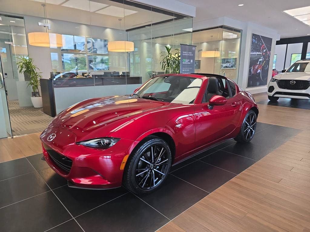 New 2026 MAZDA MX-5 Miata RF Grand Touring RWD image 6