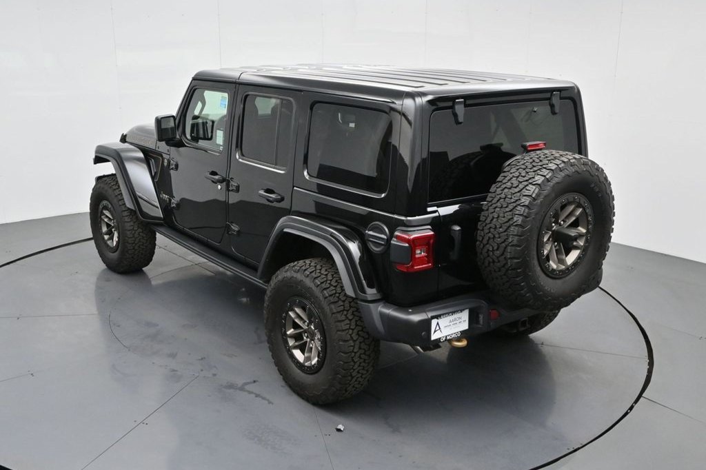 Used 2024 Jeep Wrangler Unlimited Rubicon 392 AWD/4WD image 19
