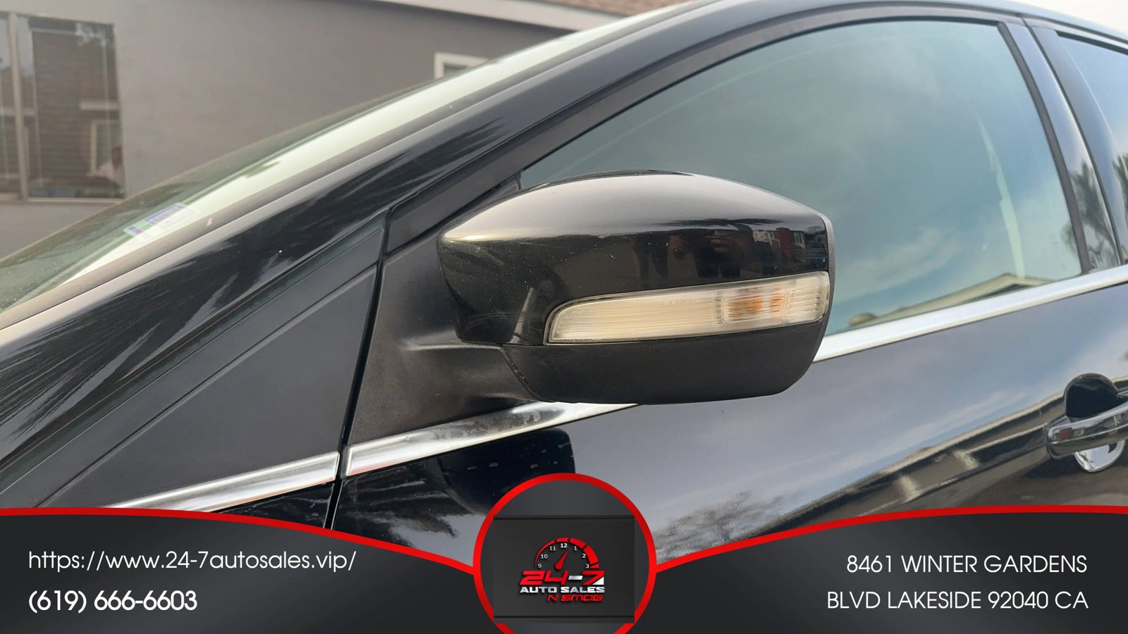 Used 2013 Ford Focus Titanium w/ Titanium Handling Pkg FWD image 17