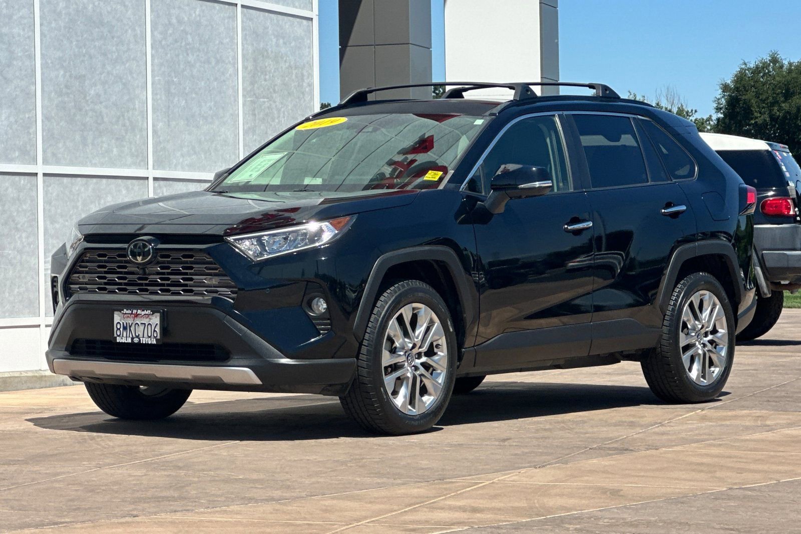 Used 2019 Toyota RAV4 Limited w/ Advanced Technology Package AWD/4WD image 10