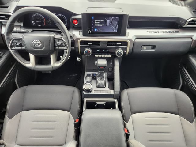 Used 2025 Toyota Tacoma TRD Sport AWD/4WD image 24