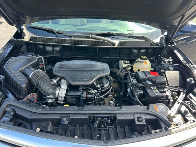 Used 2017 Cadillac XT5 Luxury w/ Driver Awareness Package FWD image 11