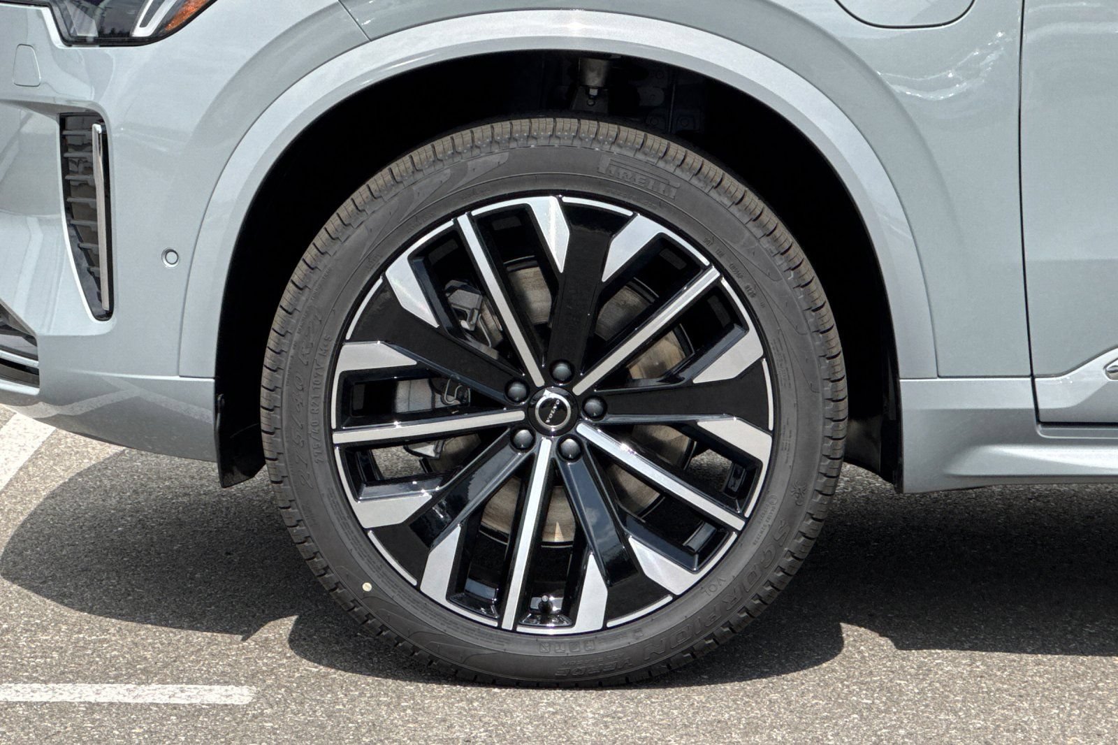 New 2026 Volvo XC90 T8 Ultra w/ Protection Package AWD/4WD image 33