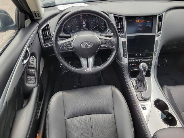 Used 2022 INFINITI Q50 Luxe AWD/4WD image 11
