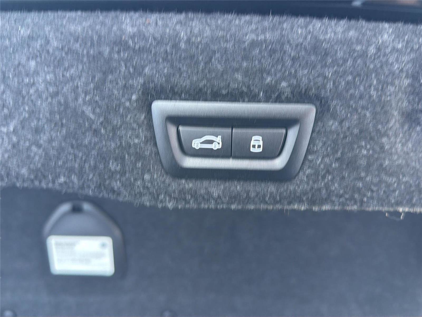 Used 2026 BMW 530i xDrive AWD/4WD image 26
