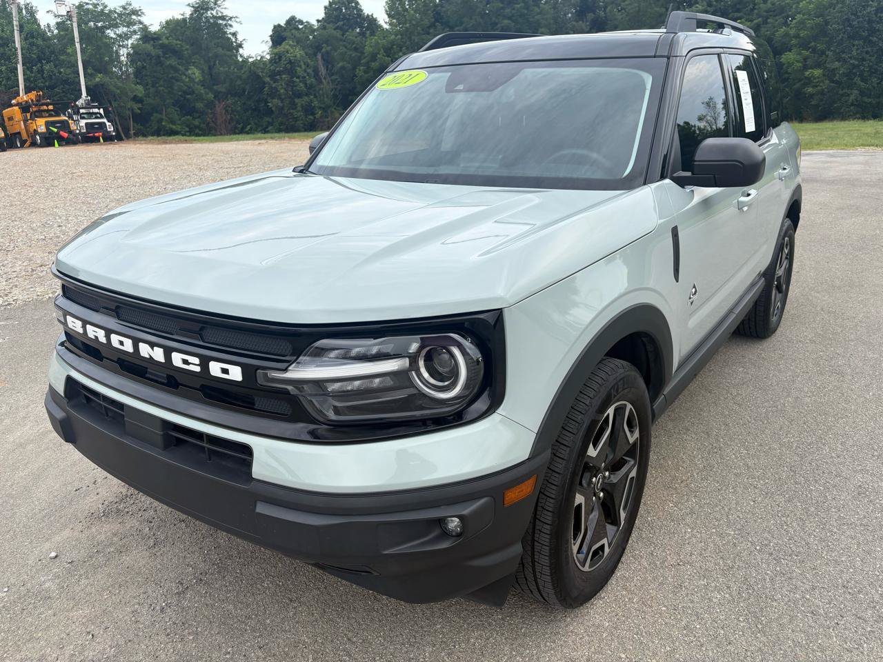 Used 2021 Ford Bronco Sport Outer Banks w/ Outer Banks Package AWD/4WD image 7
