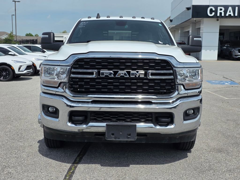 Used 2024 RAM 3500 SLT w/ Quick Order Package 2YG SLT AWD/4WD image 2