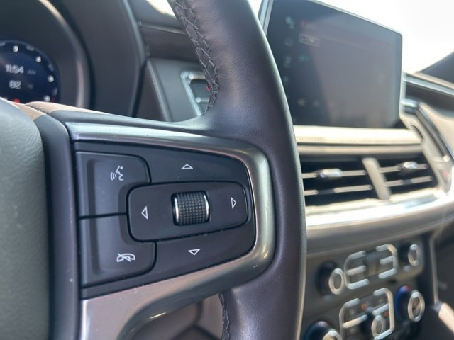Used 2023 Chevrolet Suburban Z71 w/ Luxury Package image 20