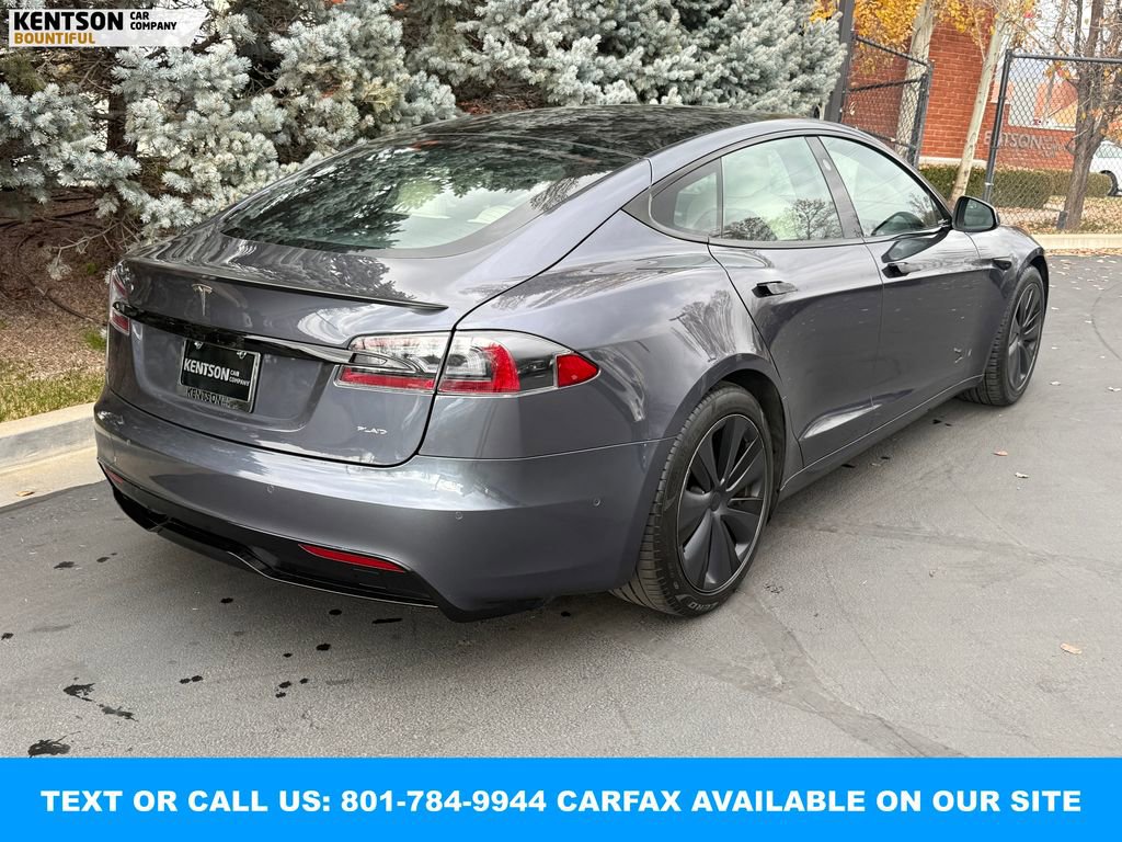 Used 2021 Tesla Model S Plaid image 8