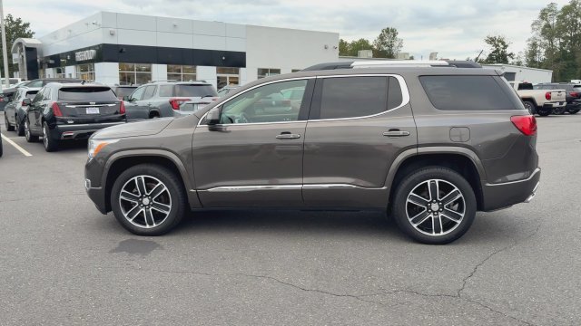 Certified 2019 GMC Acadia Denali w/ Technology Package AWD/4WD image 5