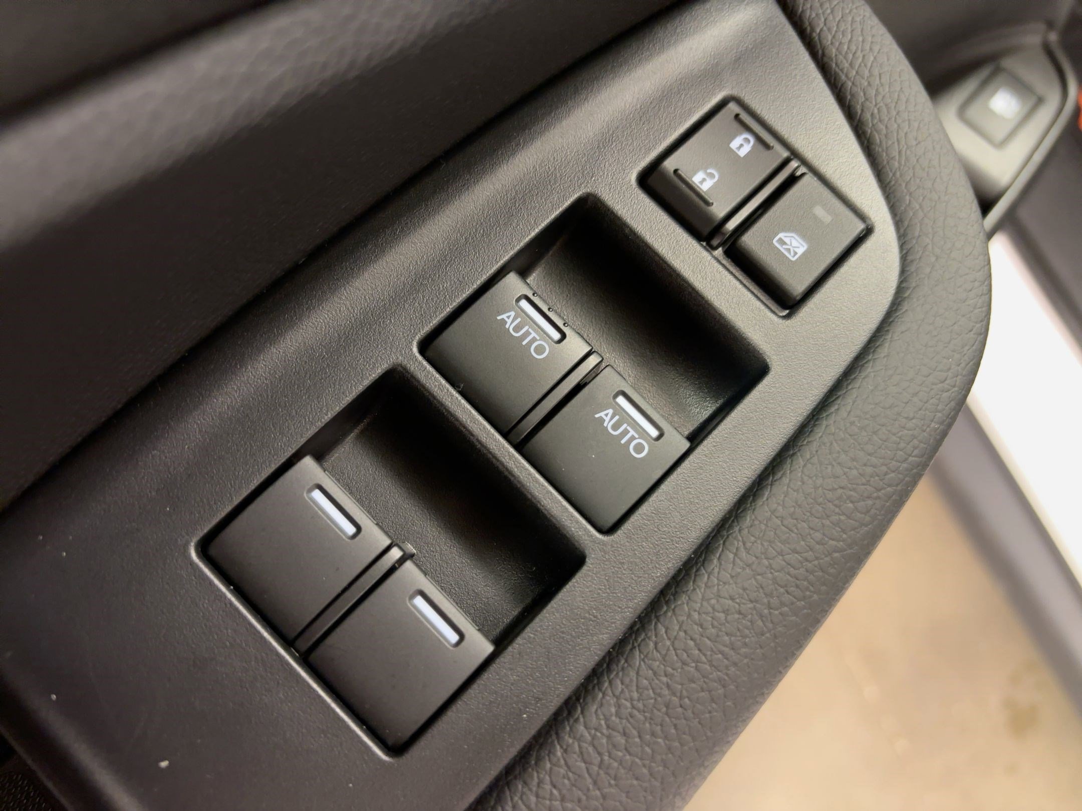 Used 2025 Honda Ridgeline TrailSport image 12