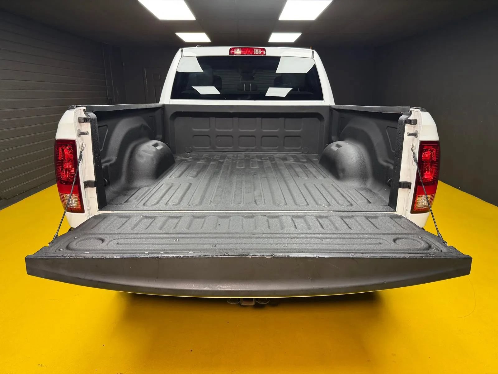 Used 2018 RAM 1500 Tradesman w/ Popular Equipment Group AWD/4WD image 11