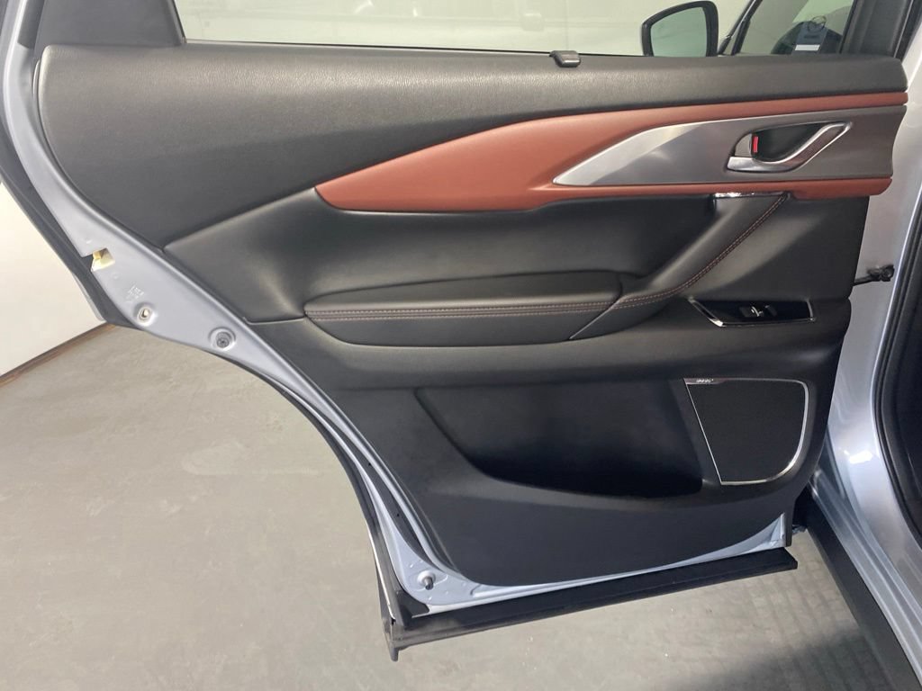 Used 2019 MAZDA CX-9 Signature AWD/4WD image 28