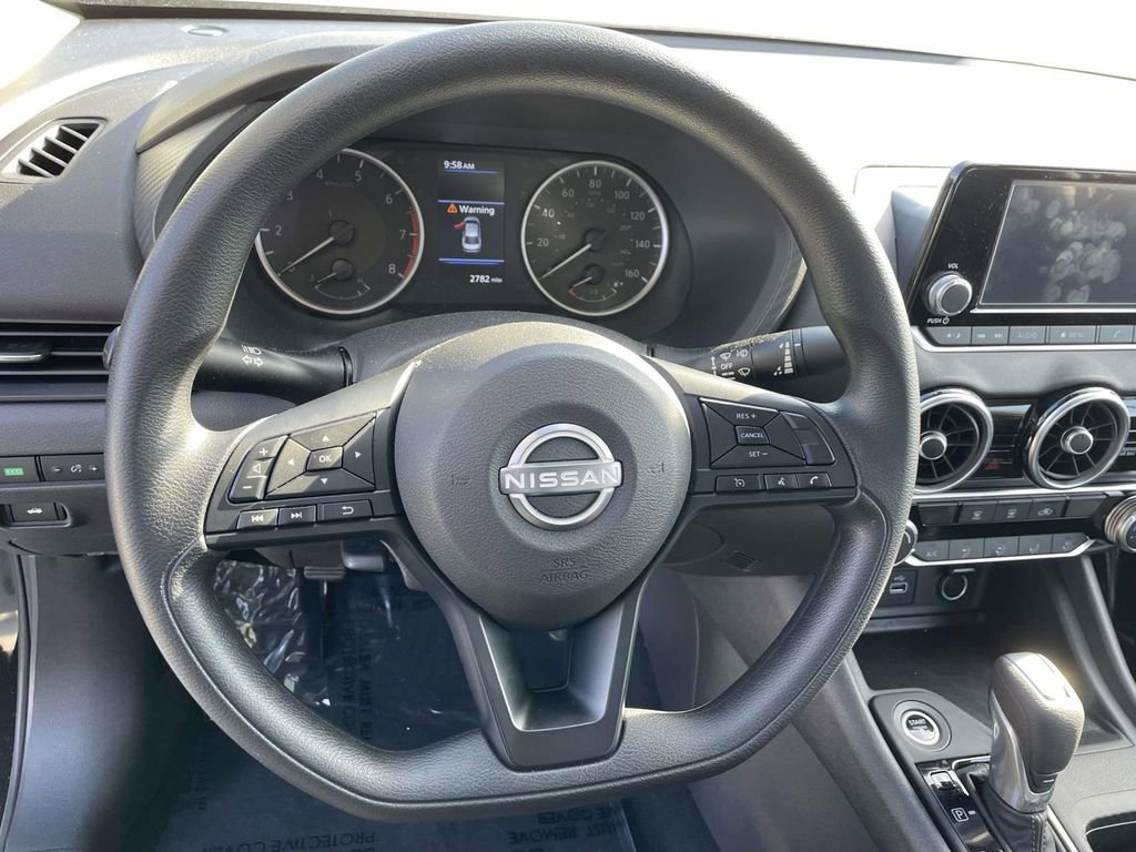 Used 2025 Nissan Sentra S image 18