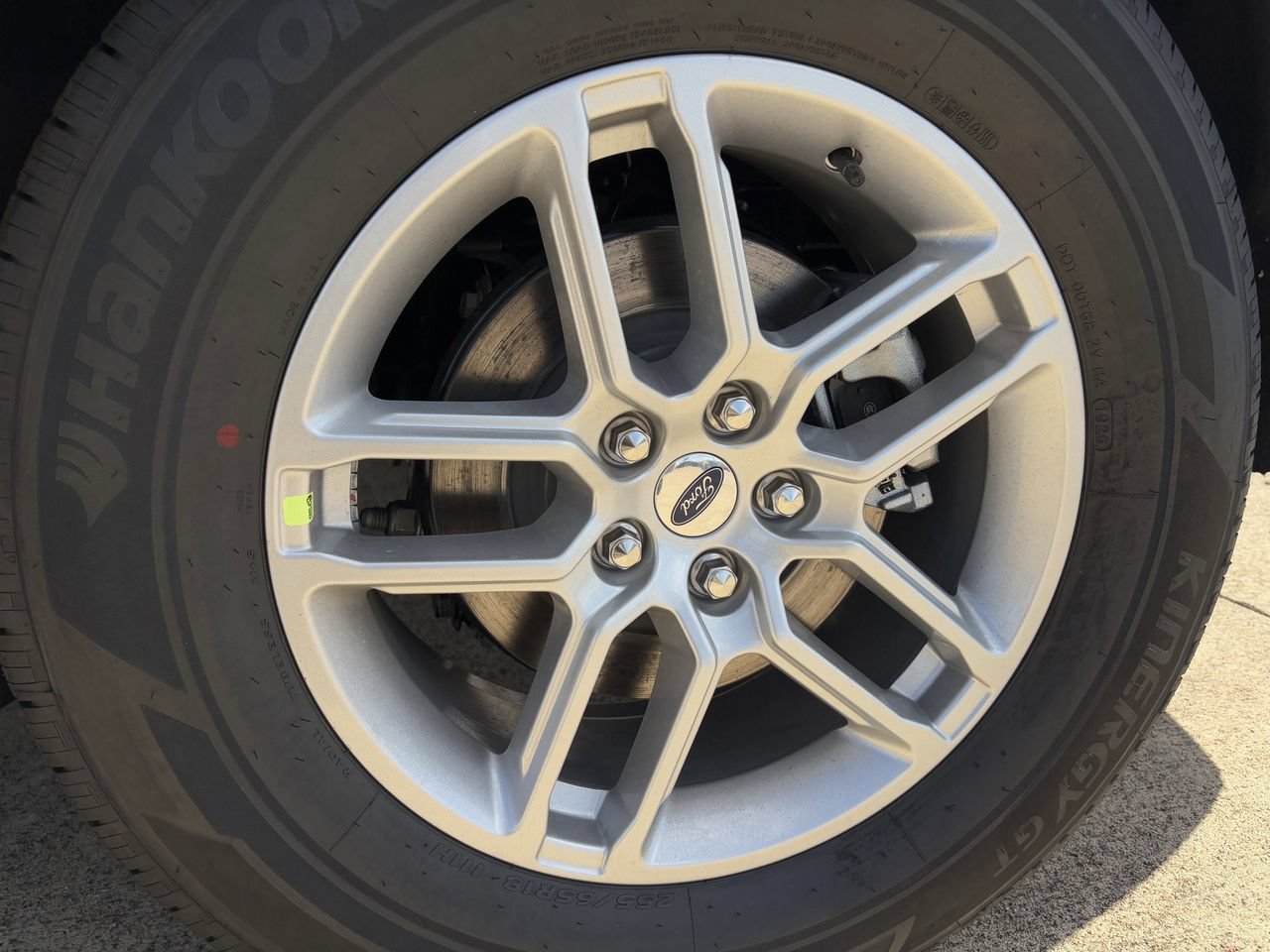 New 2026 Ford Explorer Active AWD/4WD image 10