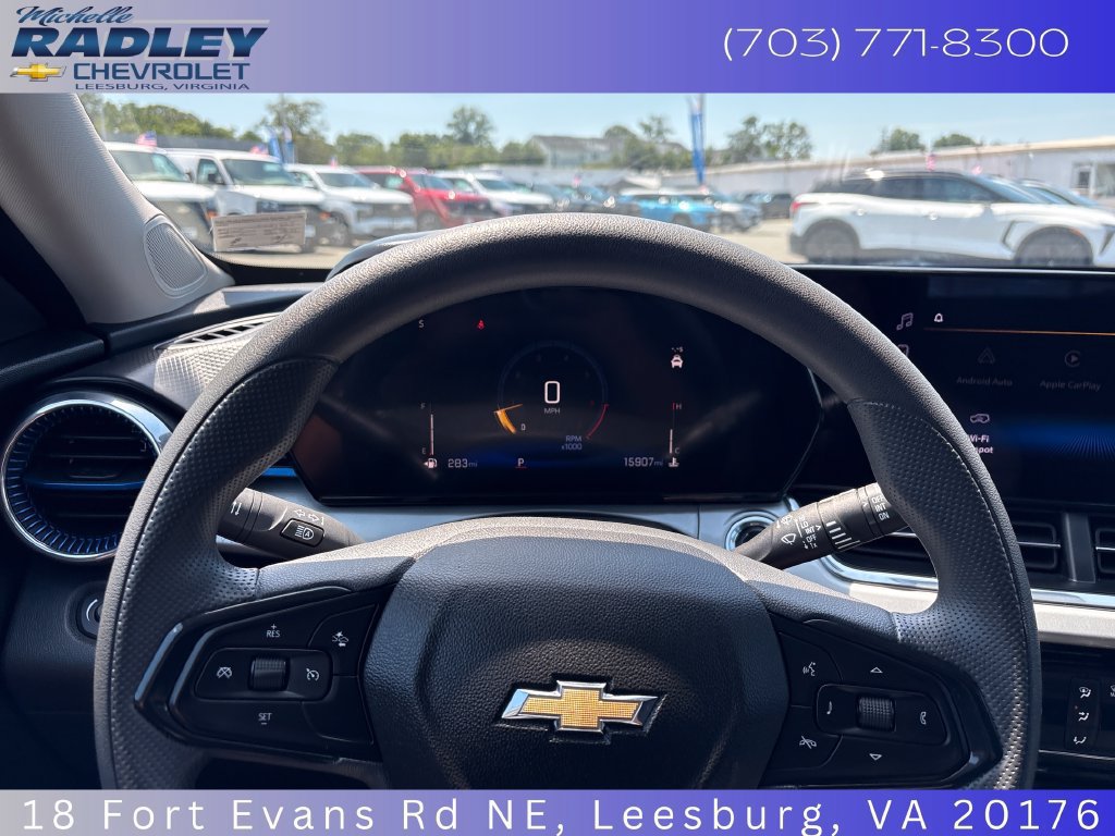 Used 2026 Chevrolet Trax LT FWD image 7
