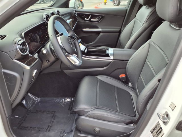 Certified 2025 Mercedes-Benz GLC 300 image 14