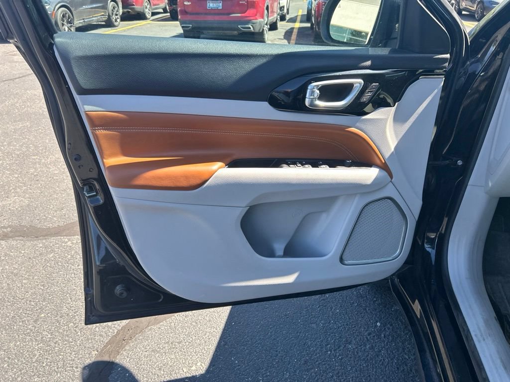 Used 2022 Jeep Compass Limited w/ Elite Group AWD/4WD image 6