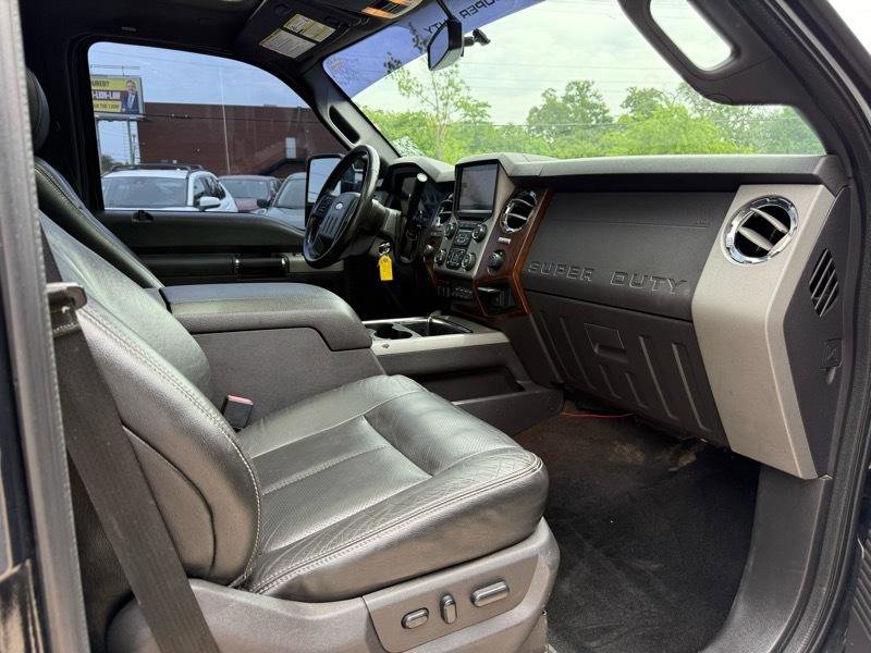 Used 2013 Ford F250 Lariat w/ Lariat Ultimate Pkg AWD/4WD image 13
