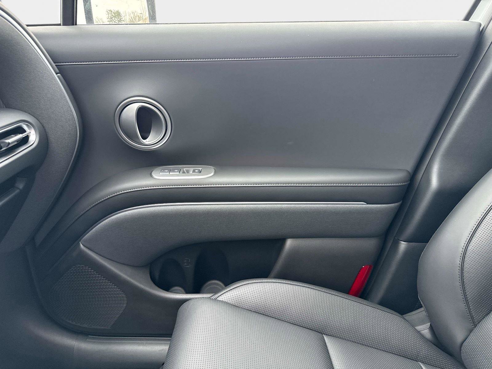 New 2026 Hyundai Palisade Calligraphy image 24