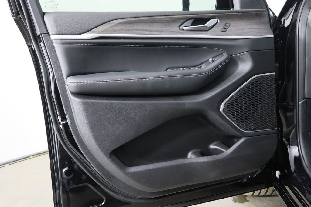 New 2026 Jeep Grand Cherokee Limited image 20