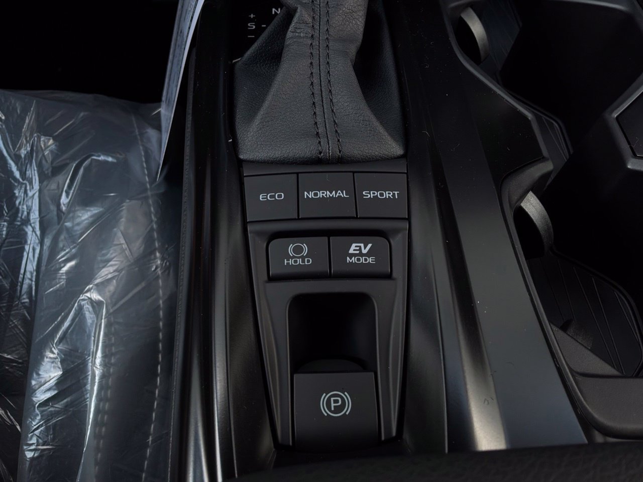 New 2026 Toyota Camry SE FWD image 23
